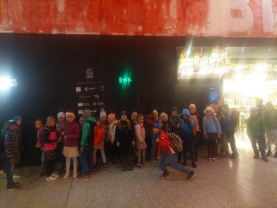 Divadelní představení 3.10.